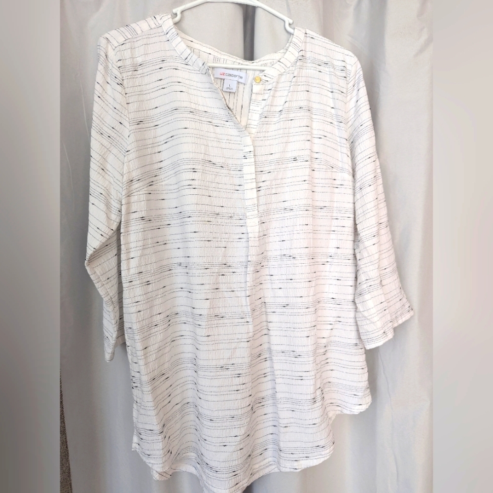 Long sleeve Liz Claiborne woman's shirt
